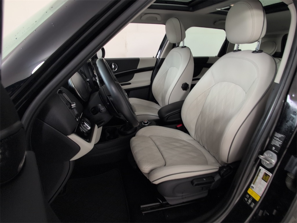 2021 Mini Countryman S ALL4 photo 4