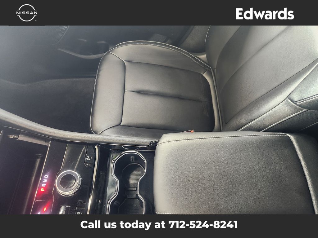 2023 Jeep Cherokee 4xe photo 29