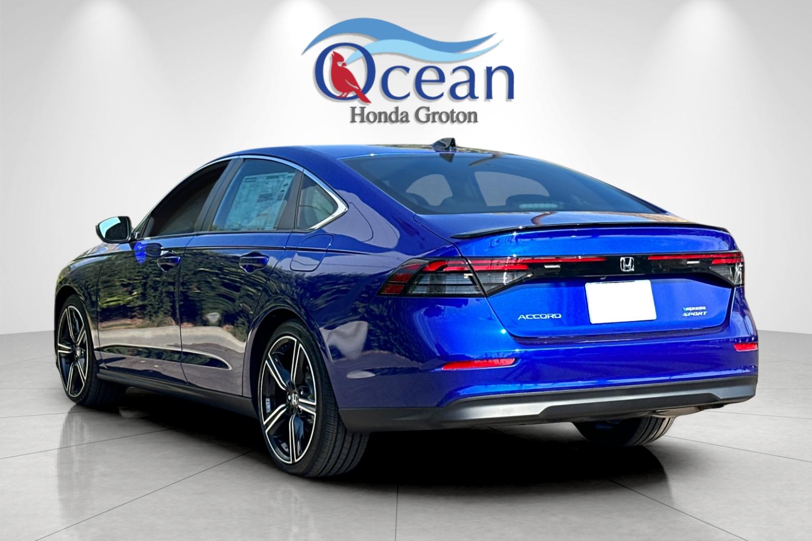 2025 Honda Accord Sport photo 3