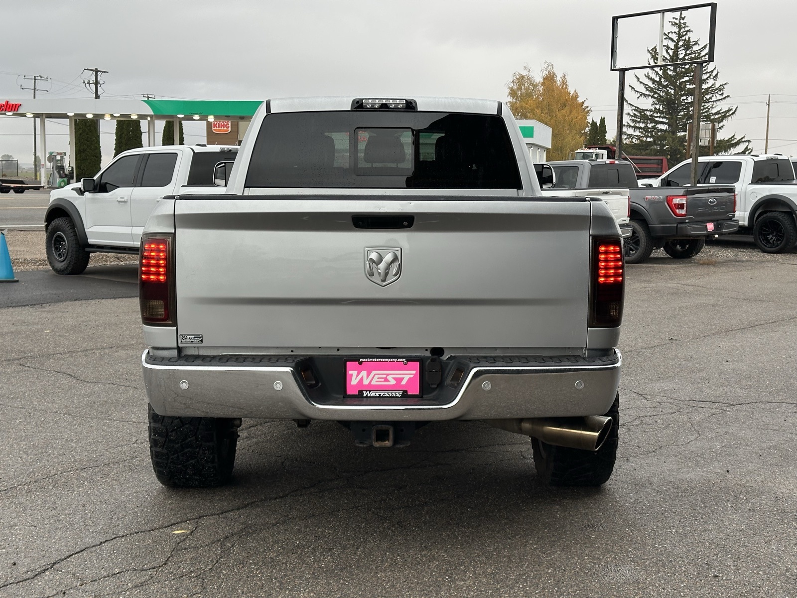 2018 Ram 3500 Laramie Longhorn photo 4