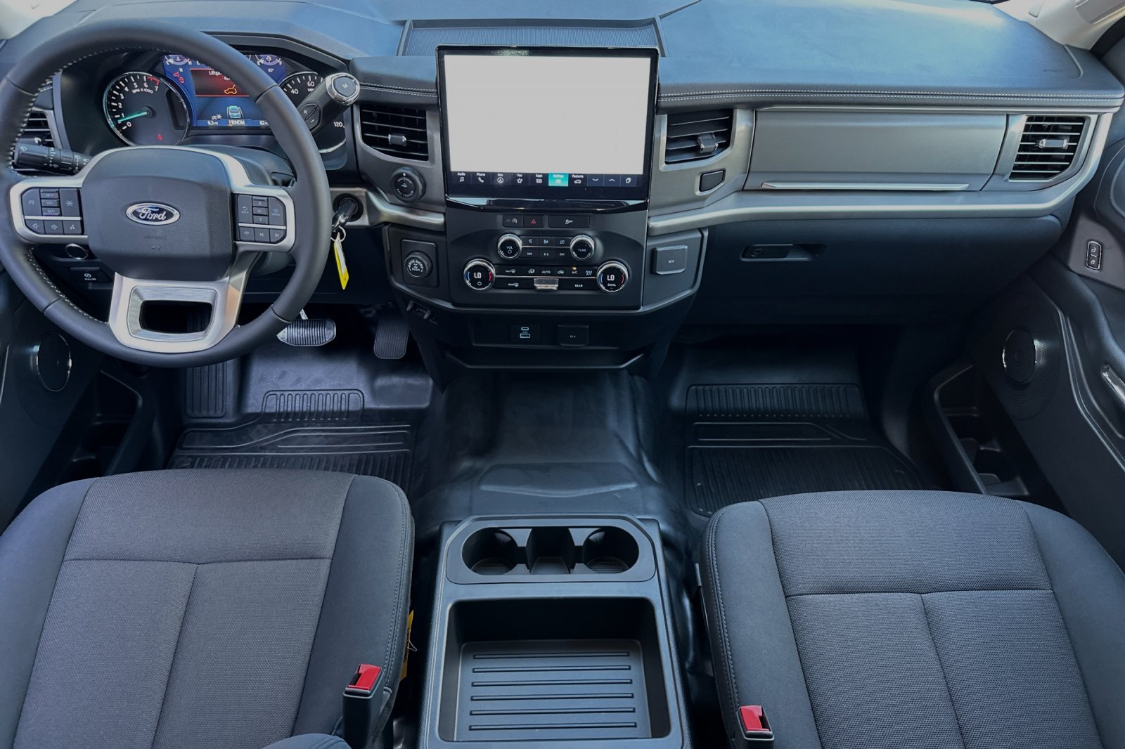 2024 Ford Expedition XL photo 9