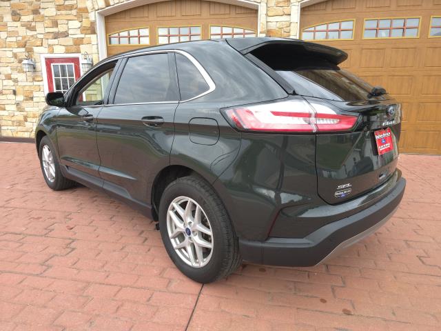 2023 Ford Edge SEL photo 5