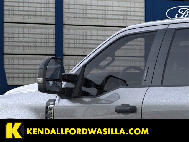 2025 Ford F-250 photo 19