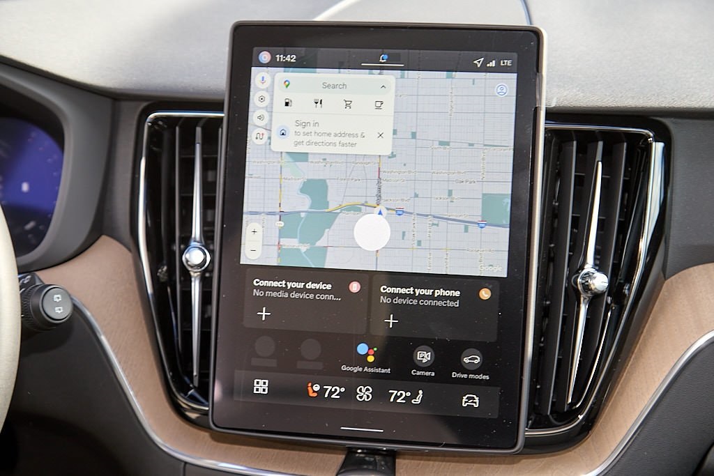 2026 VOLVO XC60 - Image 25