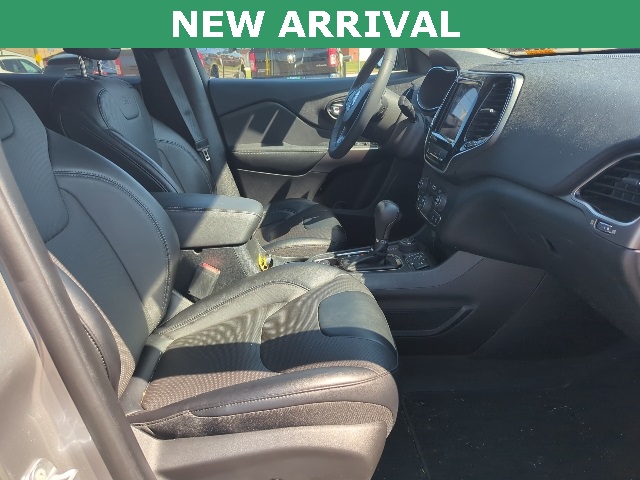 2022 Jeep Cherokee Limited photo 12
