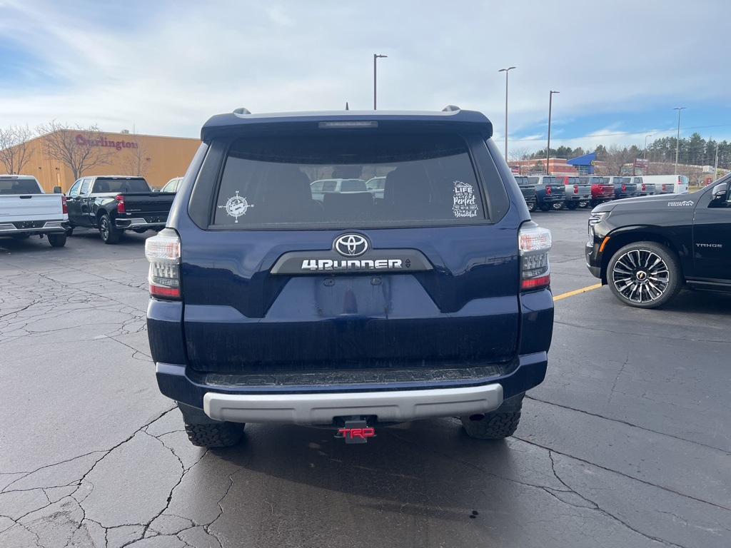 2021 Toyota 4Runner TRD Off-Road Premium photo 4