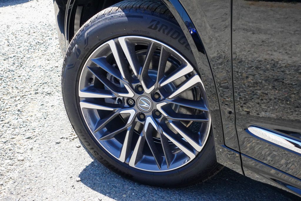 2025 Acura MDX SH-AWD Advance photo 6