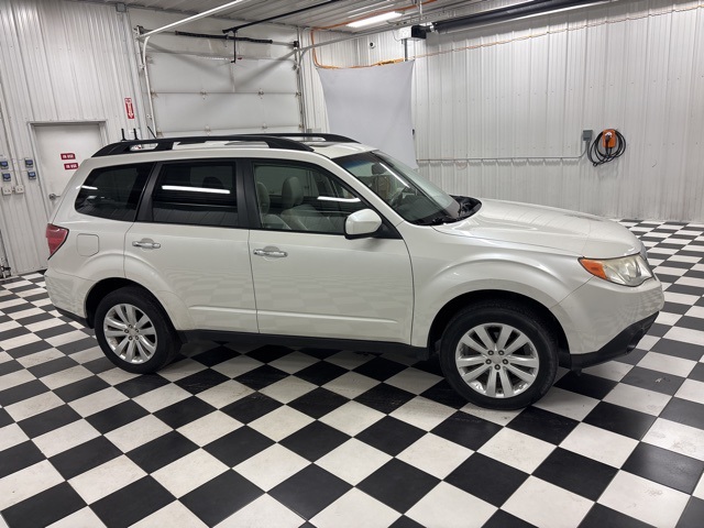 2012 Subaru Forester 2.5X photo 2