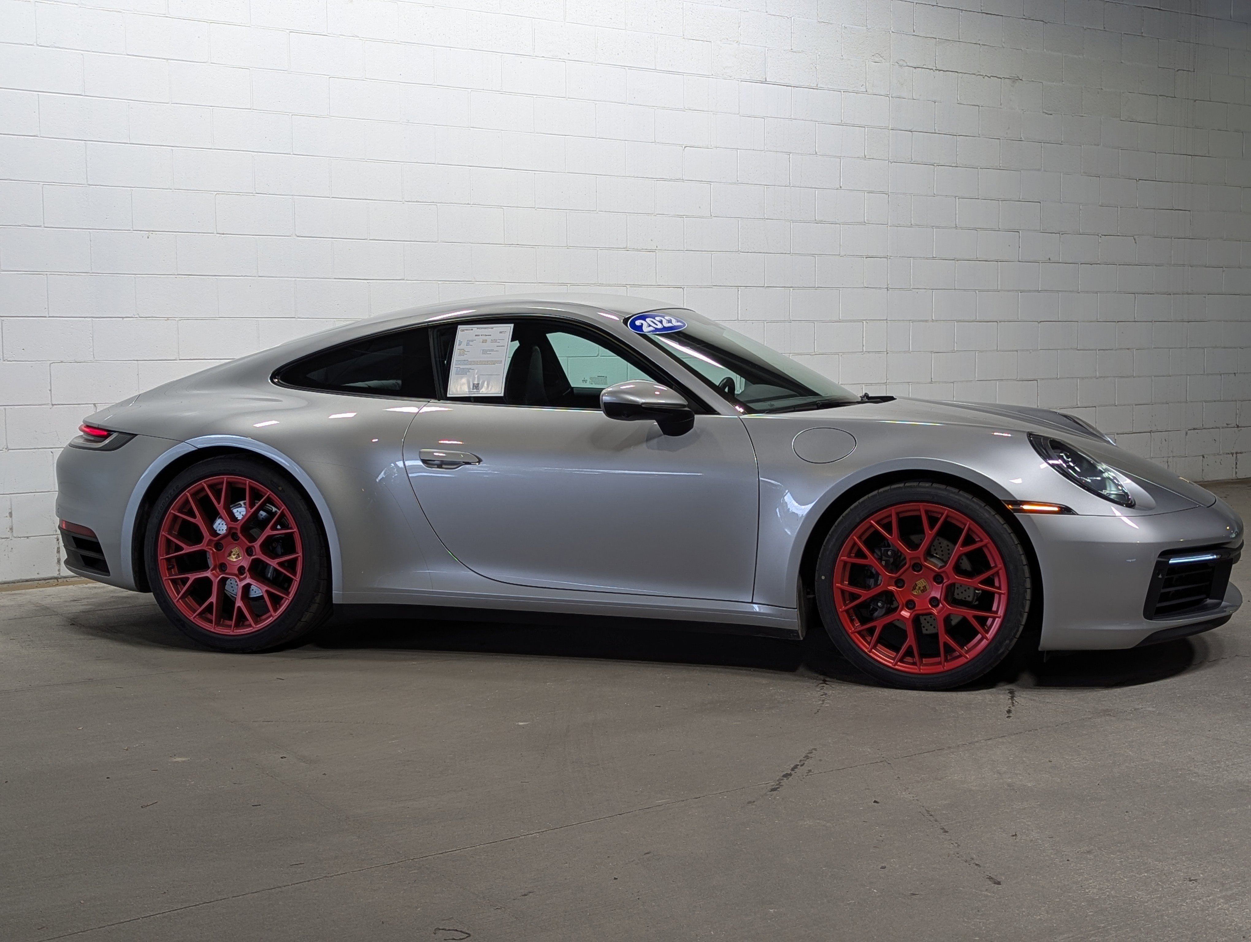 2022 Porsche 911 4 photo 4