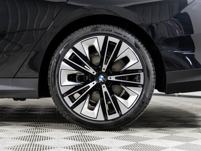 2025 Bmw 530i photo 12
