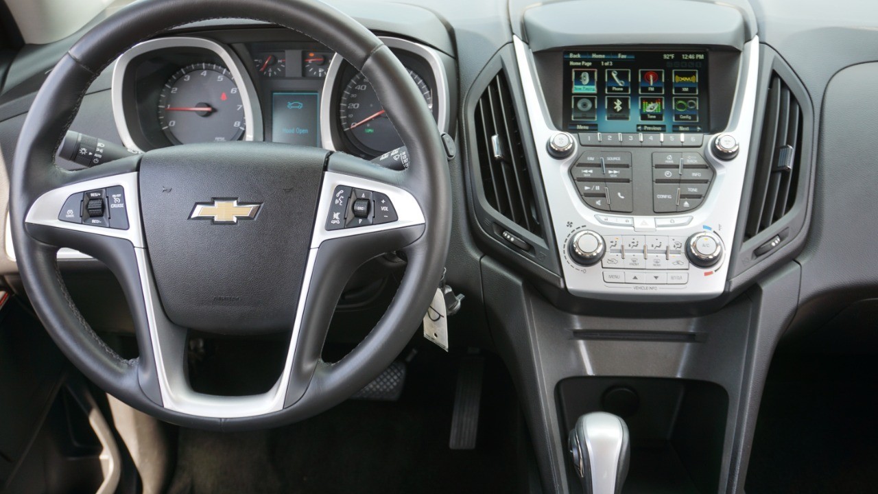 2015 Chevrolet Equinox LT photo 25