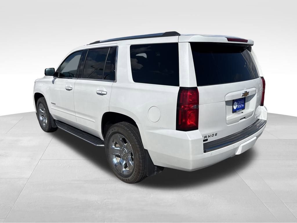 2019 Chevrolet Tahoe Premier photo 3