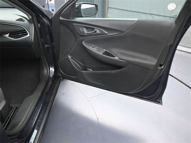2023 Chevrolet Malibu 1LT photo 11
