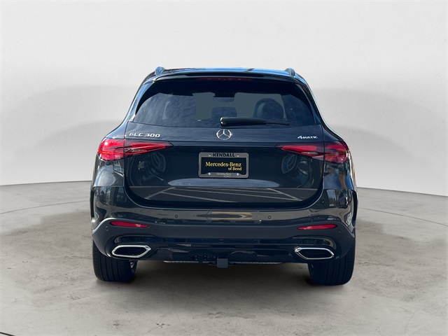 2026 Mercedes Benz GLC 300 4MATIC photo 3