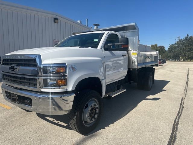 2024 Chevrolet Silverado 4500 Medium Duty Chassis Cab Work Truck's photo