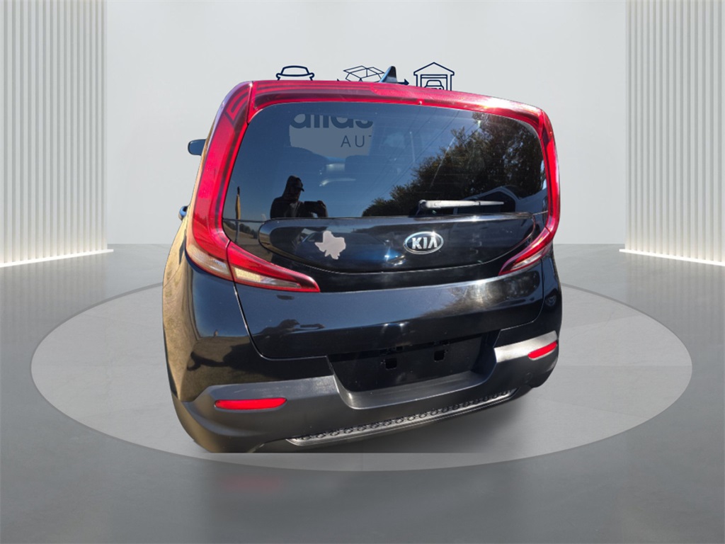 2020 Kia Soul LX photo 3