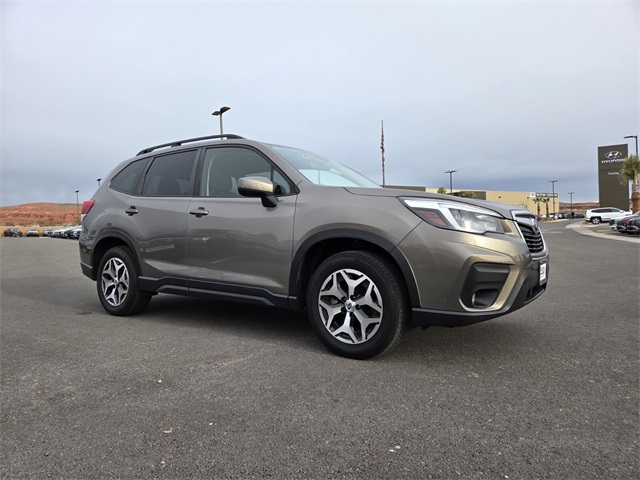 Used 2021 Subaru Forester Premium with VIN JF2SKAJC7MH485392 for sale in Washington, UT