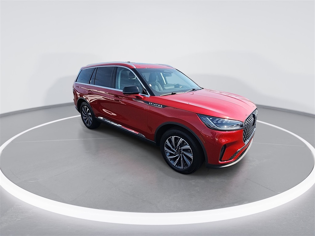 2025 Lincoln Aviator Premiere photo 2