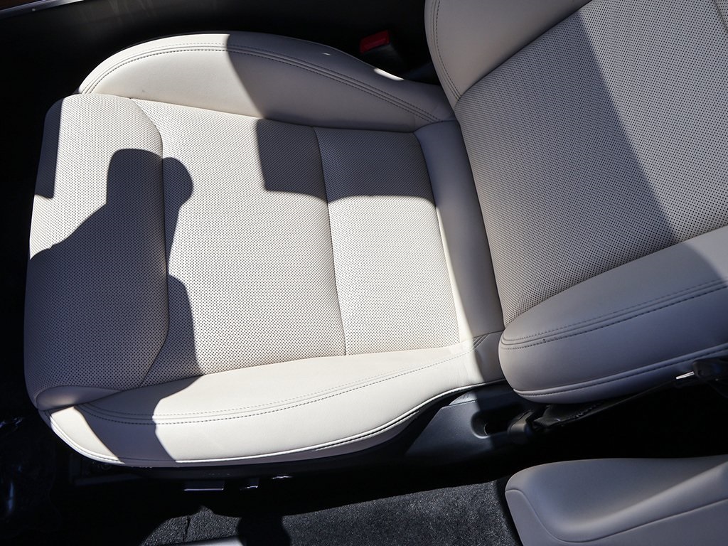 2022 Tesla Model S photo 26