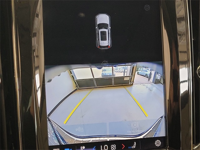 2022 Volvo XC60 Recharge Hybrid T8 Inscription photo 17