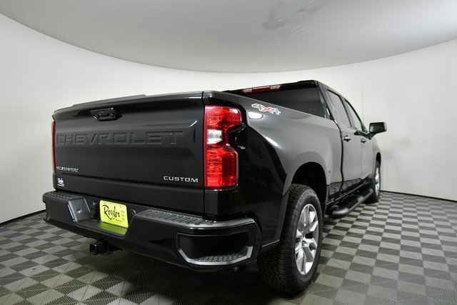 2026 Chevrolet Silverado 1500 Custom photo 10