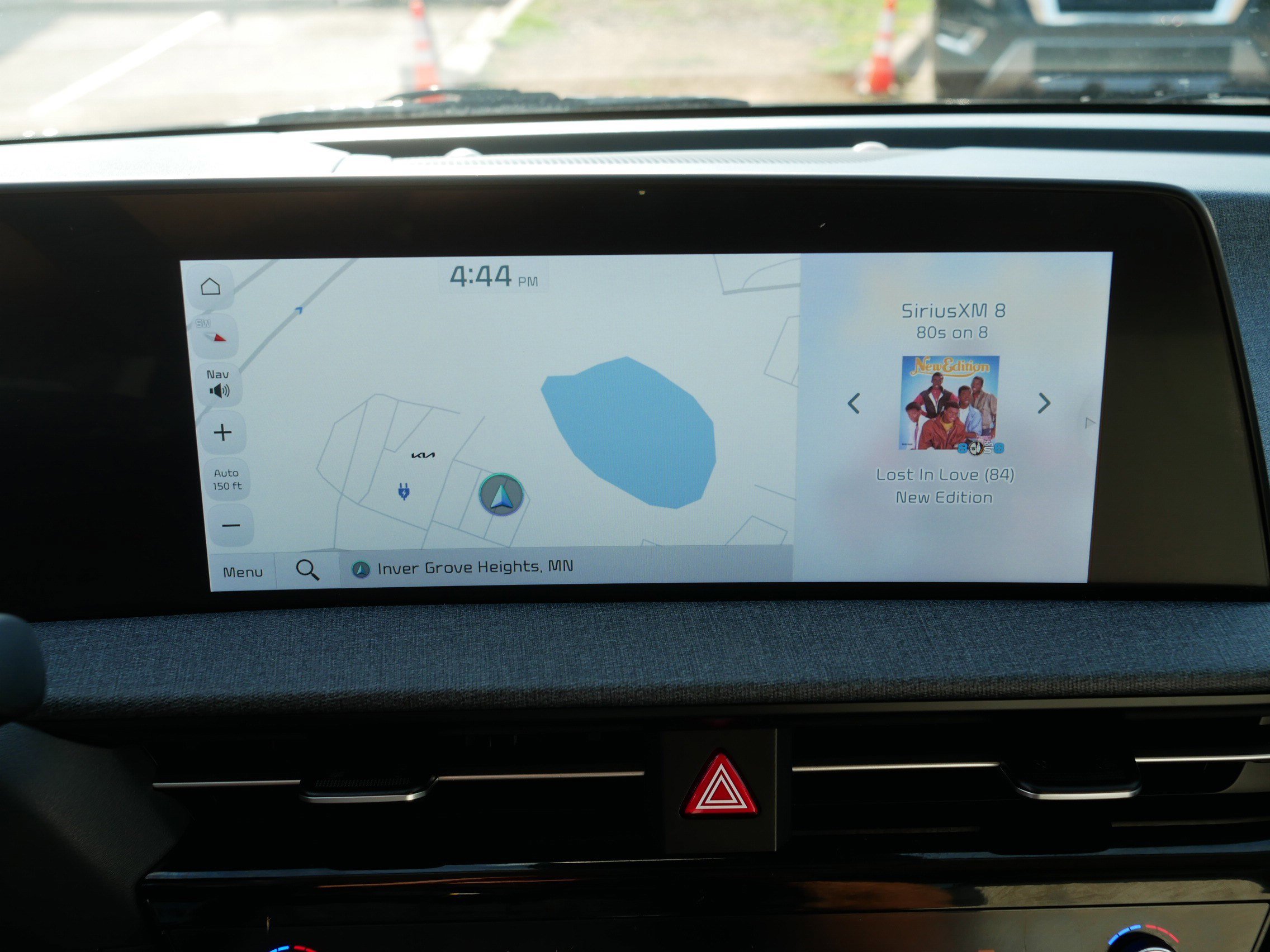 2022 Kia EV6 Wind photo 28