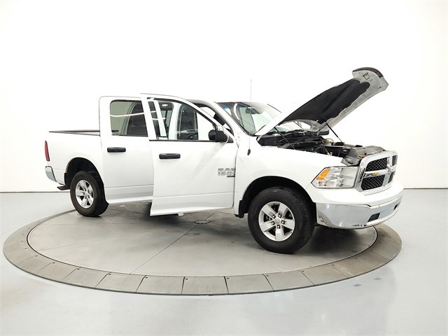2023 Ram 1500 Classic SLT photo 8