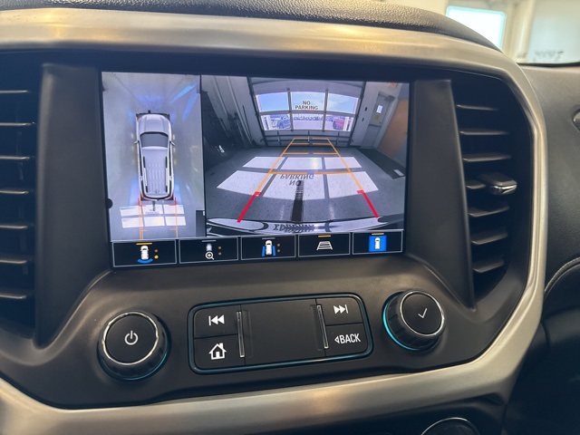 2023 Gmc Acadia SLT photo 4