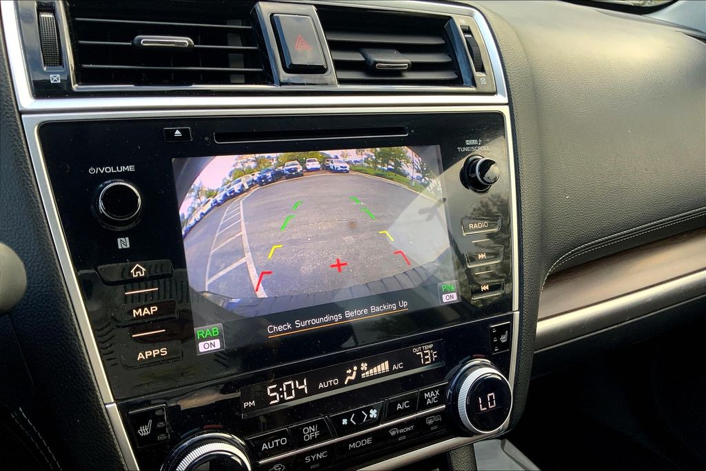2018 Subaru Outback 2.5i Touring photo 19