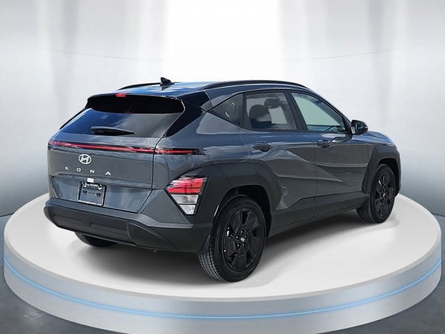 2026 Hyundai Kona SEL photo 4