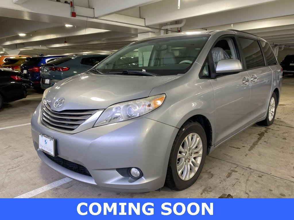 2013 Toyota Sienna XLE