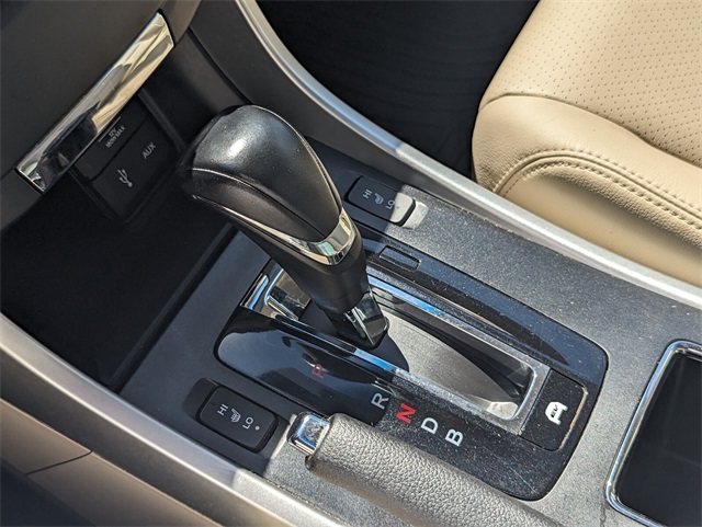 2015 Honda Accord Hybrid EX-L photo 21