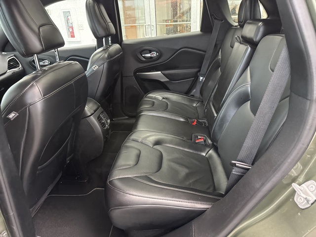 2021 Jeep Cherokee Latitude Lux photo 12