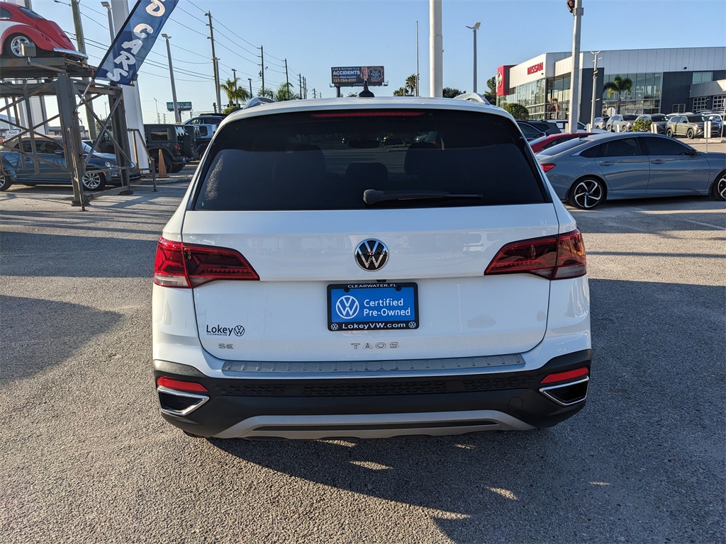 2023 Volkswagen Taos SE photo 4
