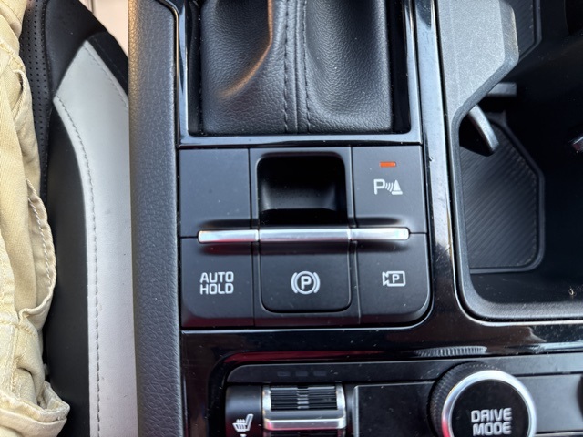 2025 Kia K5 GT-Line photo 39