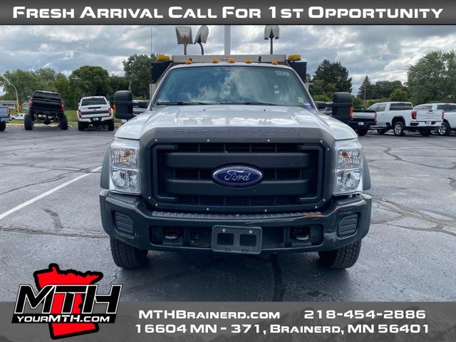 2016 Ford F-550 photo 3