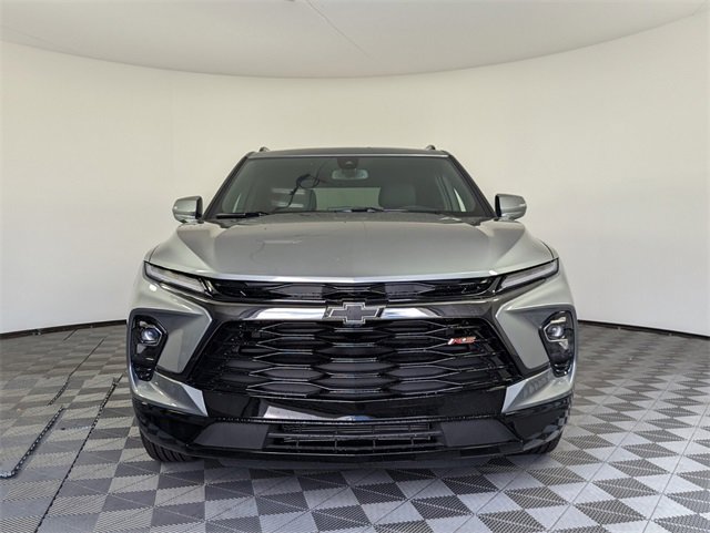 2025 Chevrolet Blazer RS photo 3