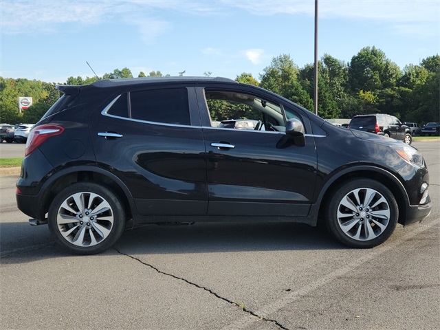 2020 Buick Encore Preferred photo 2