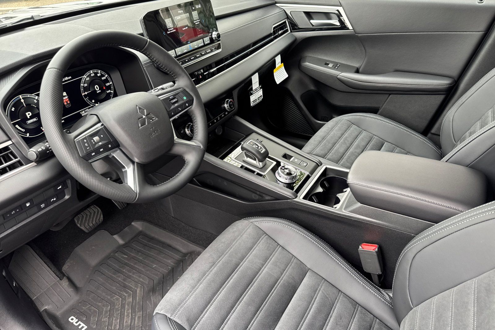 2025 Mitsubishi Outlander PHEV SE photo 9