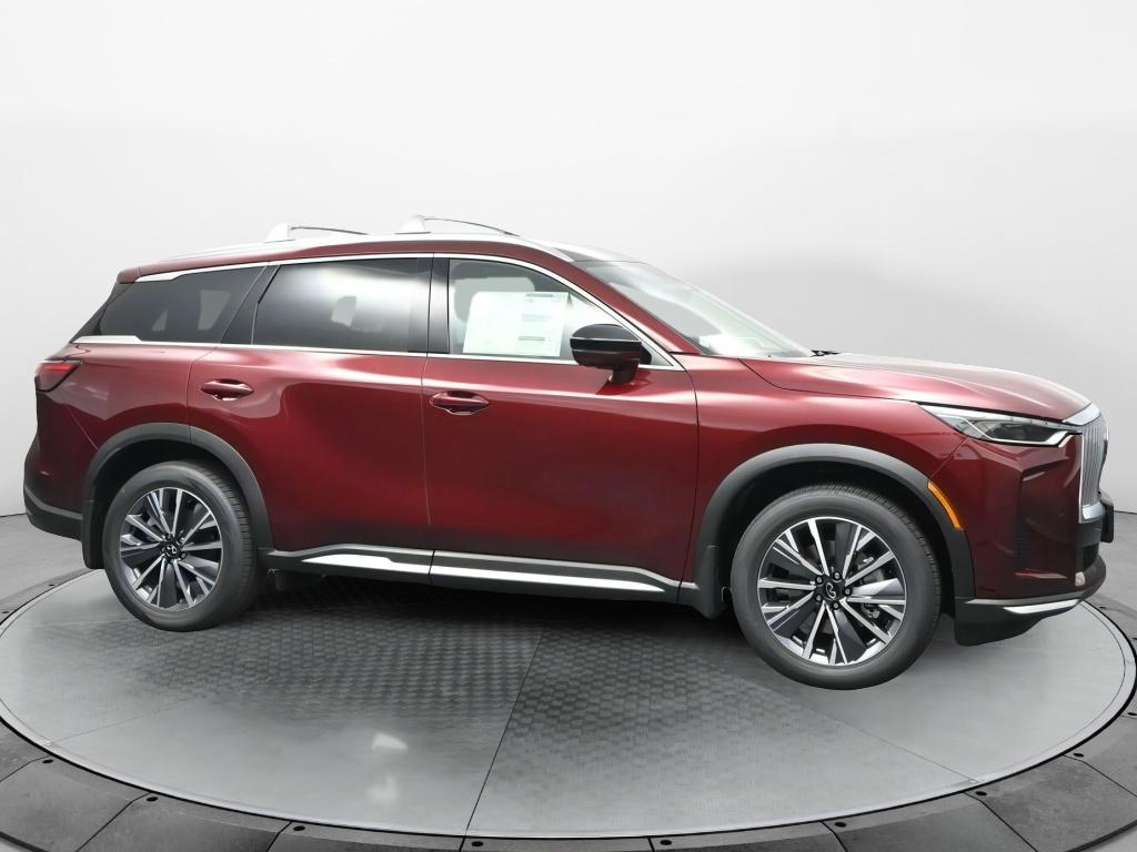 2026 Infiniti QX60 Luxe photo 8