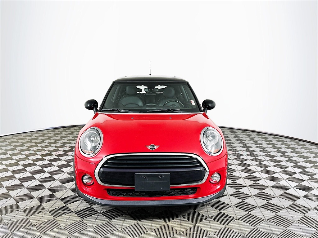 2019 Mini Cooper Oxford Edition photo 2