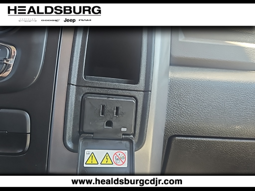 2023 Ram 1500 Classic SLT photo 15