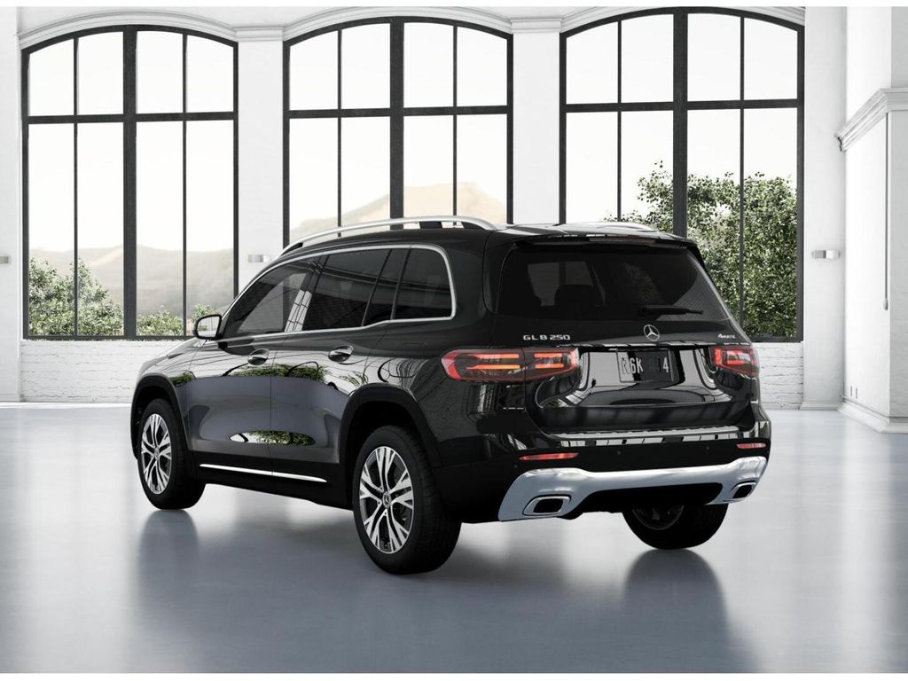 2025 Mercedes Benz GLB 250 4MATIC photo 27