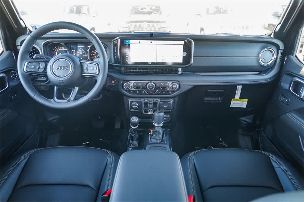2025 Jeep Gladiator Sport photo 14