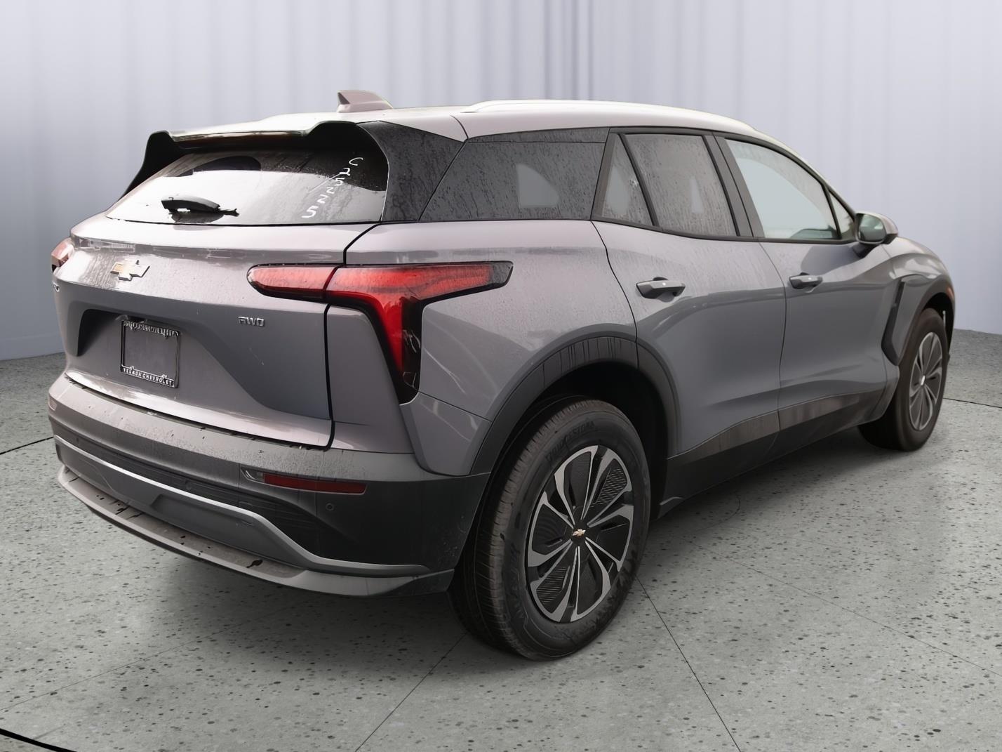 2025 Chevrolet Blazer EV photo 7