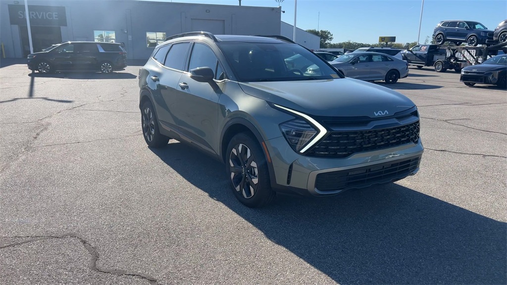2024 Kia Sportage X-Line photo 2