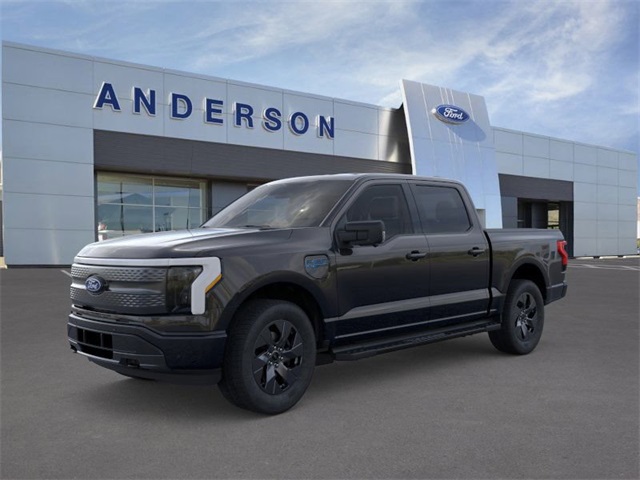 2025 Ford F-150 Lightning Flash's photo