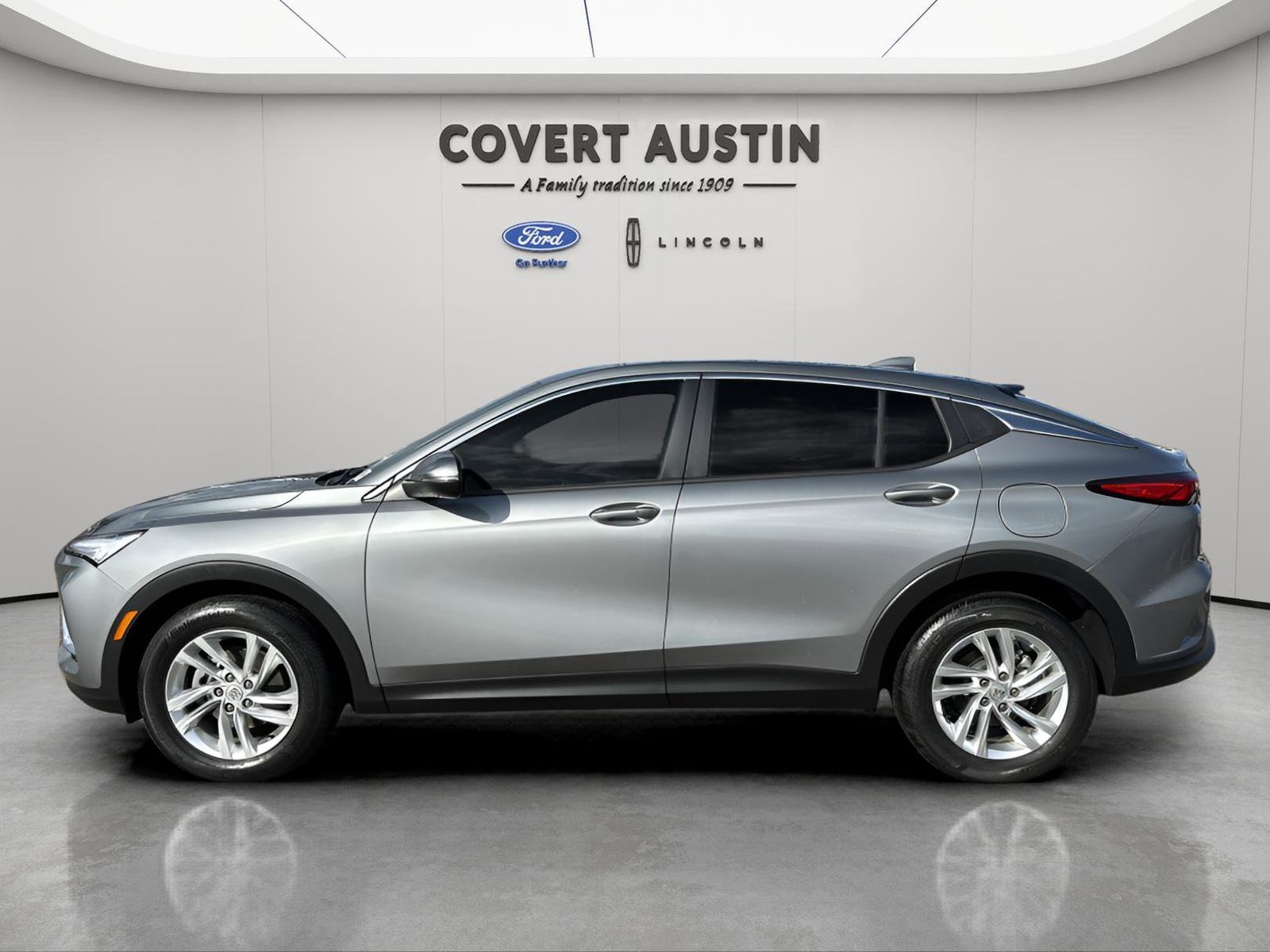 2025 Buick Envista Preferred photo 2