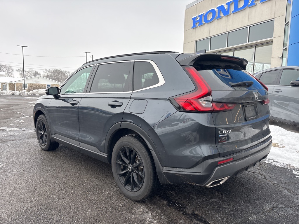 2023 Honda CR-V Hybrid Sport photo 3