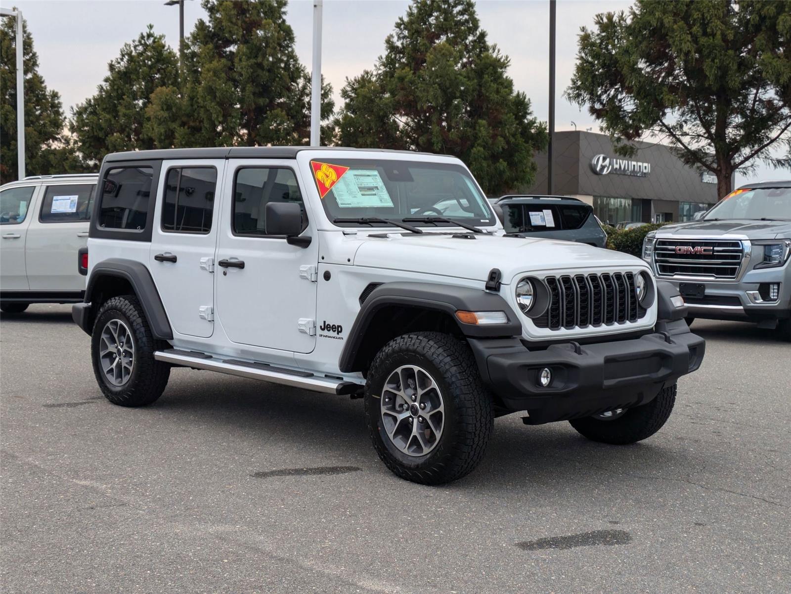 2025 Jeep Wrangler Sport S photo 2